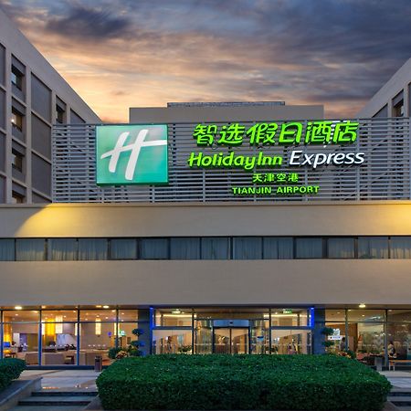 Holiday Inn Express Tianjin Airport, An Ihg Hotel Екстер'єр фото