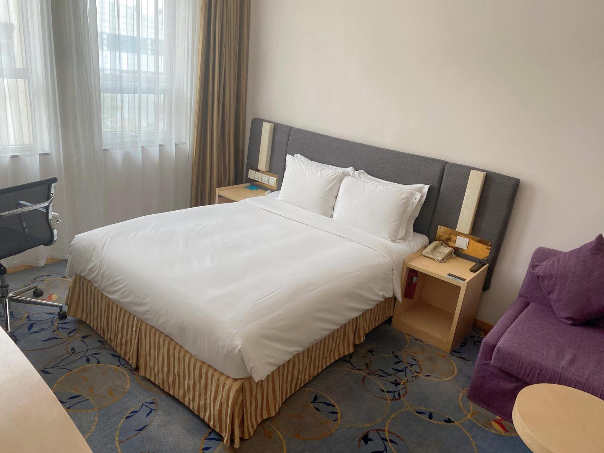 Holiday Inn Express Tianjin Airport, An Ihg Hotel Екстер'єр фото